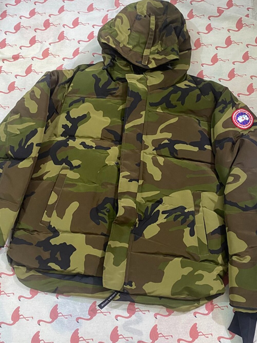 Canada Goose Camouflage Print Hooded Down Jacket